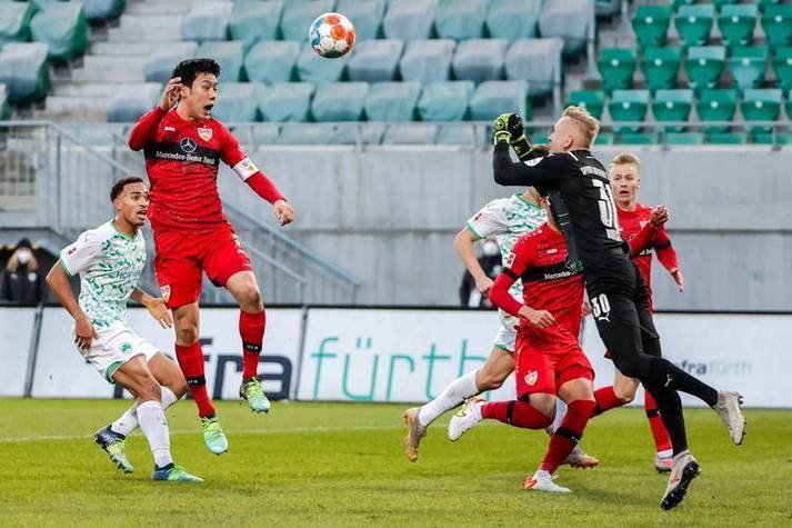 德甲保级大战前瞻：汉堡主场死磕沃夫斯堡 锋线王牌对决定生死